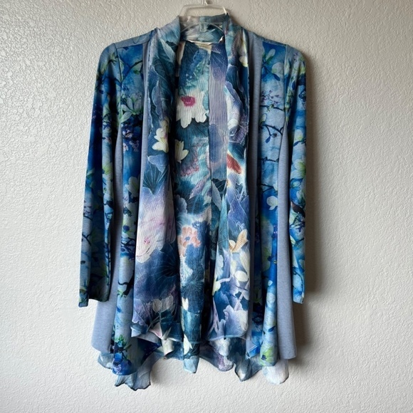 Soft Surroundings Tea Gardens open front birds and koi topper - Picture 2 of 11